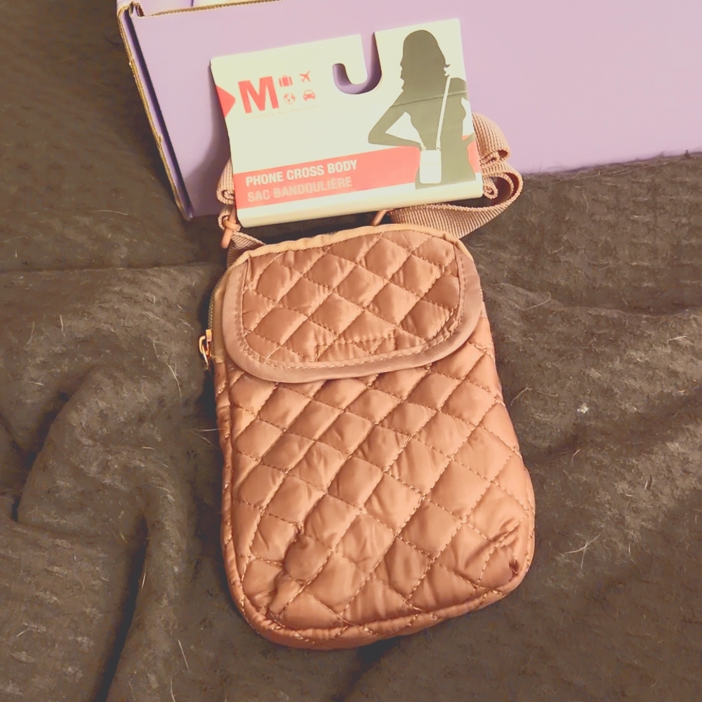 Mytagalongs phone cross body bag